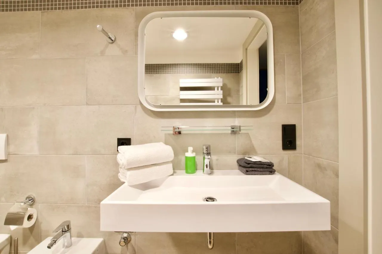 Standard Apartment by Hi5 - Gellért Spa Area Budapest Magyarország