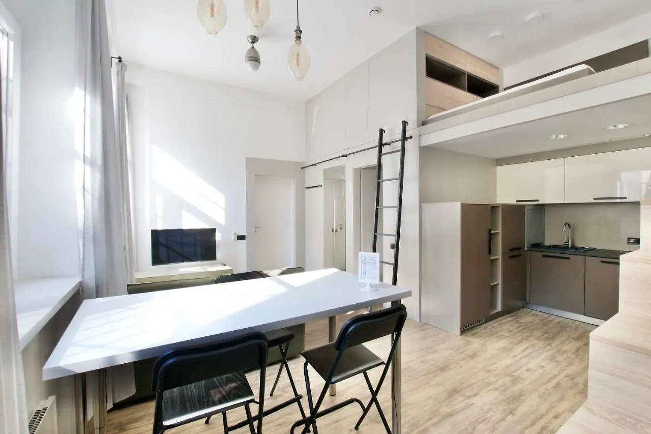 Standard Apartment by Hi5 - Gellért Spa Area Budapest 0*,